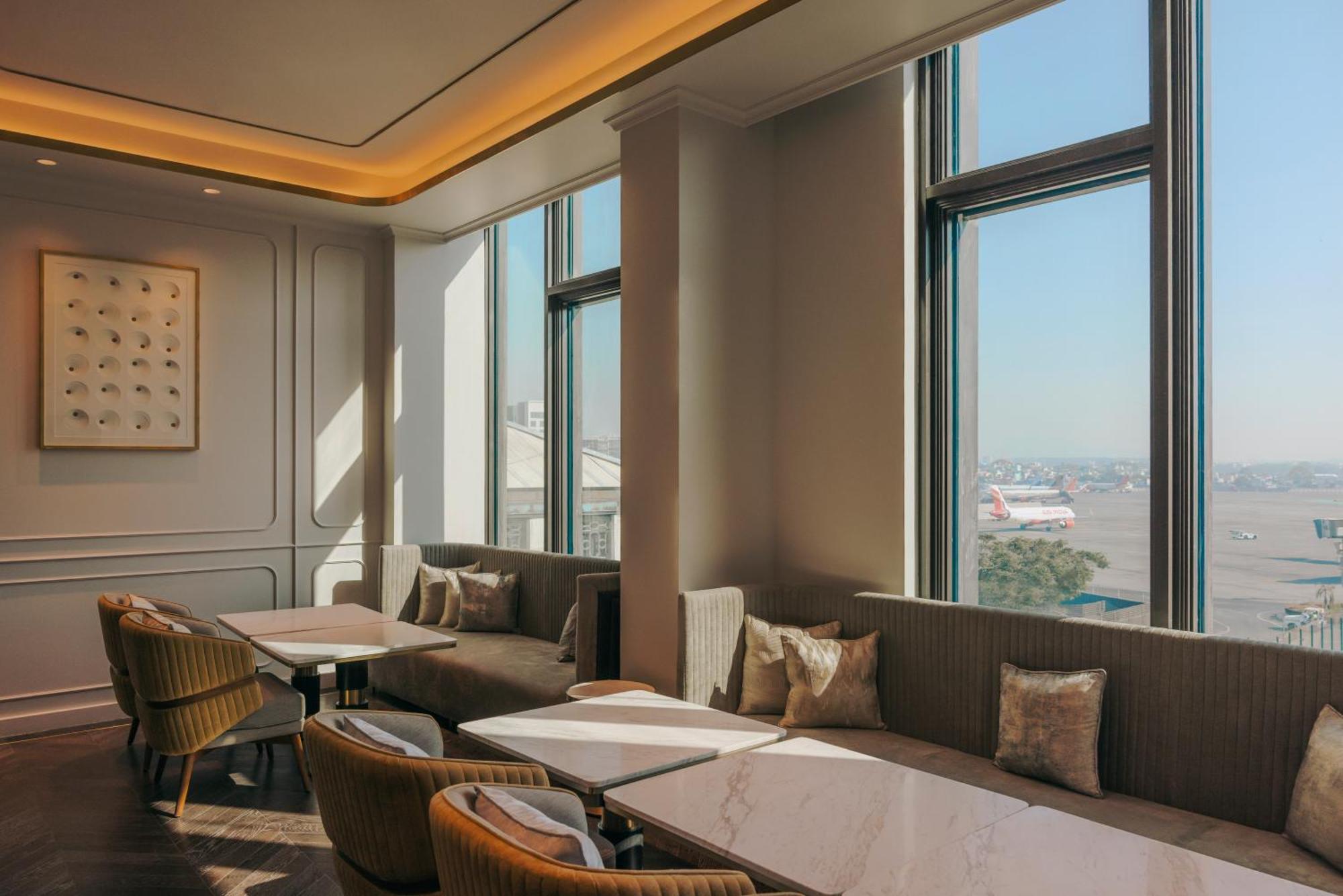 Fairmont Mumbai Hotell Exteriör bild