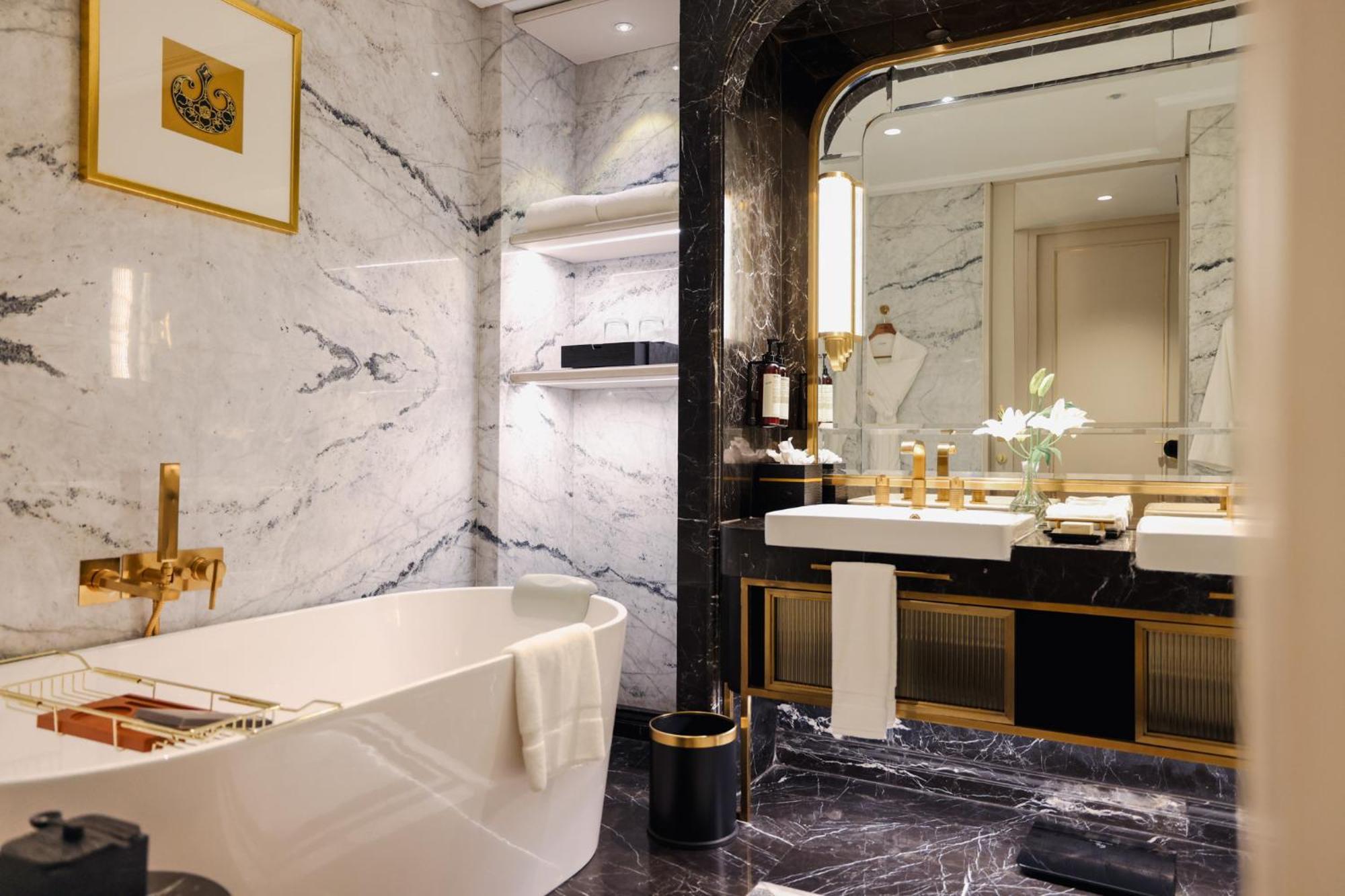 Fairmont Mumbai Hotell Exteriör bild